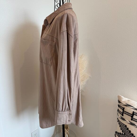 Bagatelle Collection Faux Suede Leather Taupe Brown Button Up Shirt Size M - Picture 8 of 8